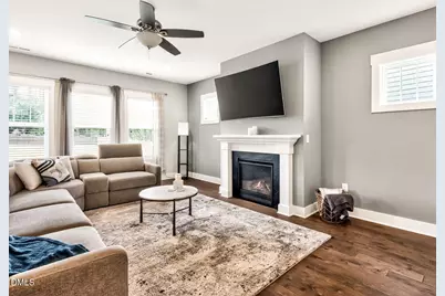 2516 Glade Mill Court, Fuquay-Varina, NC 27526 - Photo 5