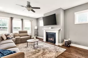 2516 Glade Mill Ct, Fuquay Varina, NC 27526 - Photo 5