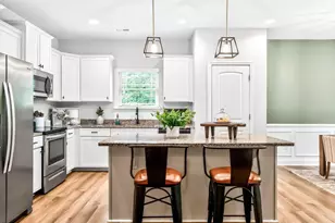 320 Saffron Ct, Sanford, NC 27330 - Photo 13
