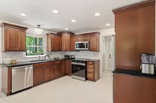 10705 Bexhill Dr, Cary, NC 27518 - Photo 19