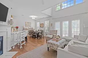 10402 Shadowlawn Dr, Raleigh, NC 27614 - Photo 7