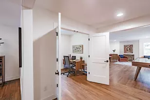 828 Woodburn Rd, Raleigh, NC 27605 - Photo 15