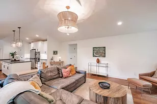 828 Woodburn Rd, Raleigh, NC 27605 - Photo 31