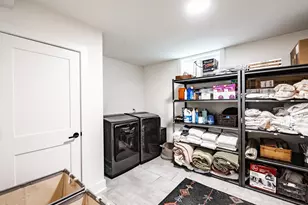 828 Woodburn Rd, Raleigh, NC 27605 - Photo 61