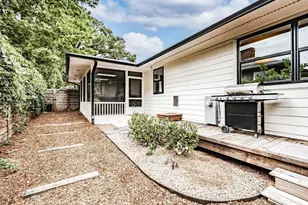 828 Woodburn Rd, Raleigh, NC 27605 - Photo 67