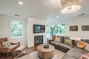 828 Woodburn Rd, Raleigh, NC 27605 - Photo 29