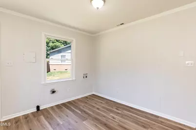 2325 Curtis Street, Durham, NC 27707 - Photo 9