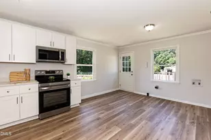 2325 Curtis St, Durham, NC 27707 - Photo 5