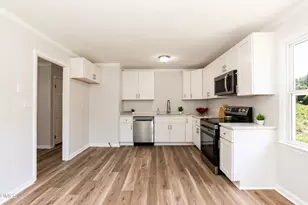 2325 Curtis St, Durham, NC 27707 - Photo 7