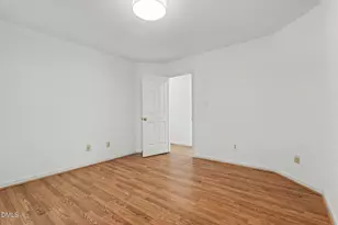 2001 Pathway Dr, Chapel Hill, NC 27516 - Photo 21