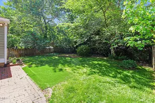 2001 Pathway Dr, Chapel Hill, NC 27516 - Photo 29