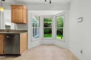 2001 Pathway Dr, Chapel Hill, NC 27516 - Photo 11