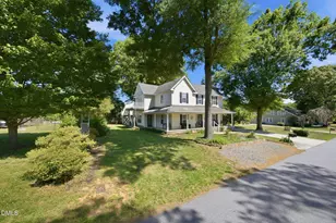 206 3rd Ave SE, Taylorsville, NC 28681 - Photo 7