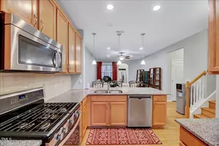 1035 Contessa Dr, Cary, NC 27513 - Photo 7