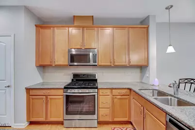 1035 Contessa Drive, Cary, NC 27513 - Photo 9