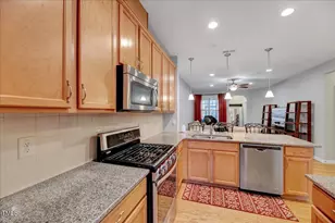 1035 Contessa Dr, Cary, NC 27513 - Photo 7