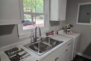 2718 Thelma St, Durham, NC 27704 - Photo 11