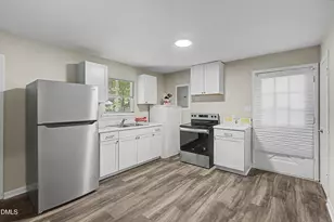 2718 Thelma St, Durham, NC 27704 - Photo 7