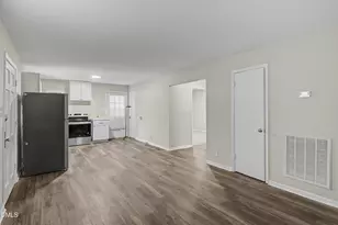 2718 Thelma St, Durham, NC 27704 - Photo 15