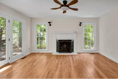 112 Parkmeadow Drive, Cary, NC 27519 - Photo 13