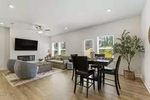 7104 Hubner Pl, Cary, NC 27519 - Photo 15