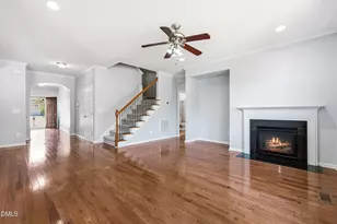 405 Liberty Rose Dr, Morrisville, NC 27560 - Photo 9