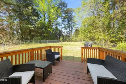 6901 Baywood Drive, Raleigh, NC 27613 - Photo 21
