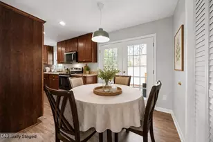 6901 Baywood Dr, Raleigh, NC 27613 - Photo 9