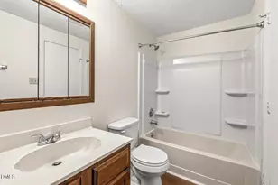 1135 Villa Green Ct, Raleigh, NC 27612 - Photo 15