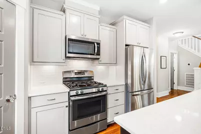 20 Tarwick Avenue, Chapel Hill, NC 27516 - Photo 15