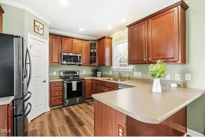 10 Wyndham Place Drive, Fuquay Varina, NC 27526 - Photo 11