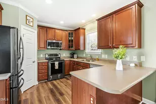 10 Wyndham Pl Dr, Fuquay Varina, NC 27526 - Photo 11