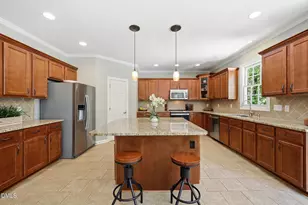 109 Arlen Park Pl, Holly Springs, NC 27540 - Photo 5