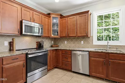 109 Arlen Park Place, Holly Springs, NC 27540 - Photo 11