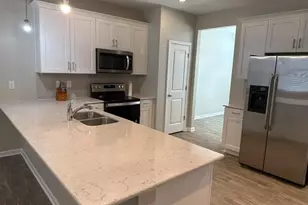 242 Liam St, Clayton, NC 27520 - Photo 5