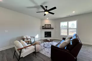 563 E Clydes Pt Wy, Wendell, NC 27591 - Photo 5