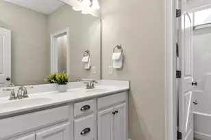 610 Balsam Fir Dr, Cary, NC 27519 - Photo 23