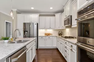 610 Balsam Fir Dr, Cary, NC 27519 - Photo 7