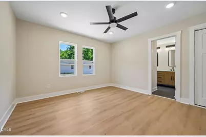 700 Berwyn Avenue, Durham, NC 27704 - Photo 15