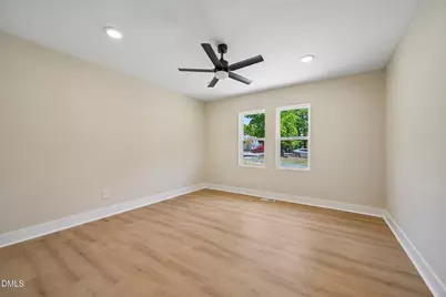 700 Berwyn Avenue, Durham, NC 27704 - Photo 11