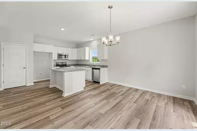 75 Crossvine Street #(7), Selma, NC 27576 - Photo 13