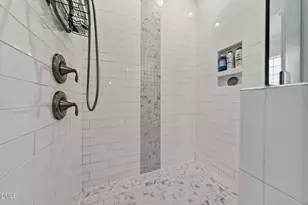 6109 Norwood Pl, Raleigh, NC 27613 - Photo 27