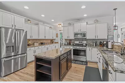 126 Gwendolyn Way, Fuquay Varina, NC 27526 - Photo 13