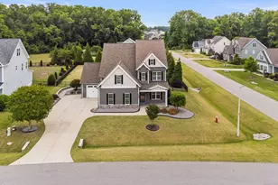 221 Misty Moonlight Dr, Fuquay-Varina, NC 27592 - Photo 3