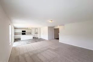 159 Newcastle Ct, Raeford, NC 28376 - Photo 3