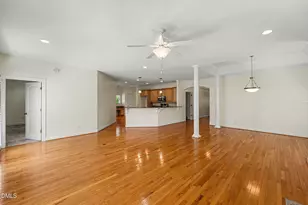 808 Canyoncreek Ln, Fuquay-Varina, NC 27526 - Photo 9