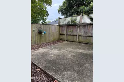 406 W Harnett Street, Benson, NC 27504 - Photo 13