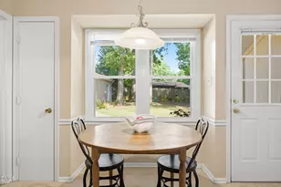 311 Dunhagan Pl, Cary, NC 27511 - Photo 15