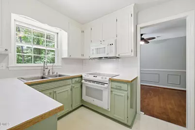 6725 W Lake Anne Drive, Raleigh, NC 27612 - Photo 13