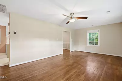 6725 W Lake Anne Drive, Raleigh, NC 27612 - Photo 9